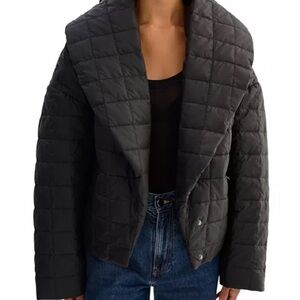 Lamarque Small Black Shawl Collar Quilted Jacket